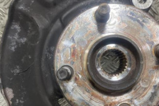 Pivot de moyeu avant droit TOYOTA YARIS 2