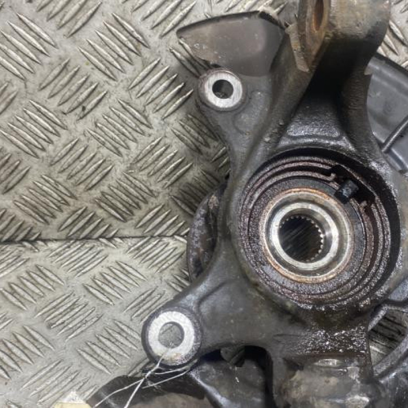 Pivot de moyeu avant droit TOYOTA YARIS 2 Photo n°5