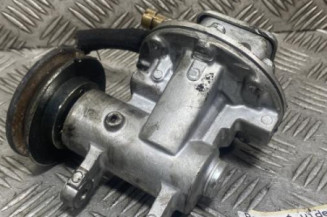 Pompe à vide PEUGEOT 205 Photo n°1