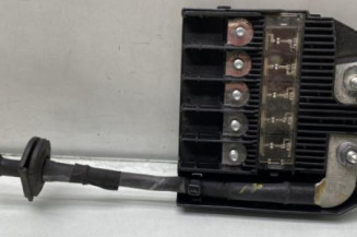 Porte fusible PEUGEOT 5008 2 Photo n°1