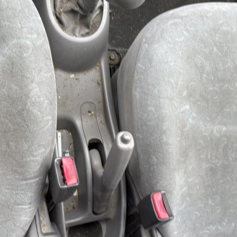 Plage arriere TOYOTA YARIS 1 Photo n°19