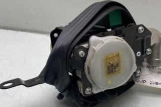 Pretensionneur de ceinture avant droit SUZUKI ALTO 3