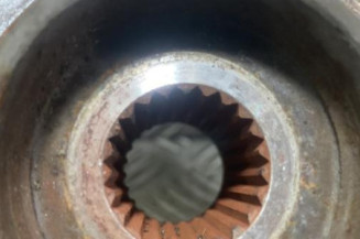 Pivot de moyeu avant droit SUZUKI ALTO 3