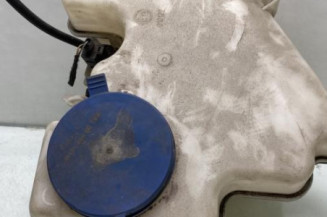 Vase de lave glace MERCEDES CLASSE B 245 Photo n°1