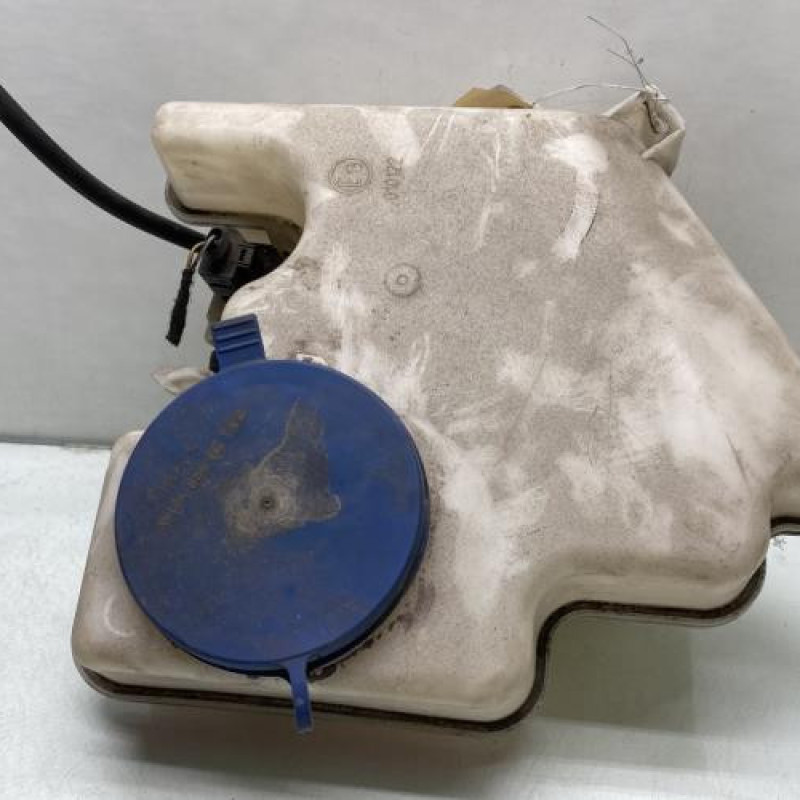 Vase de lave glace MERCEDES CLASSE B 245 Photo n°1