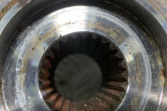 Pivot de moyeu avant droit KIA RIO 2