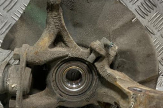 Pivot de moyeu avant gauche KIA RIO 2