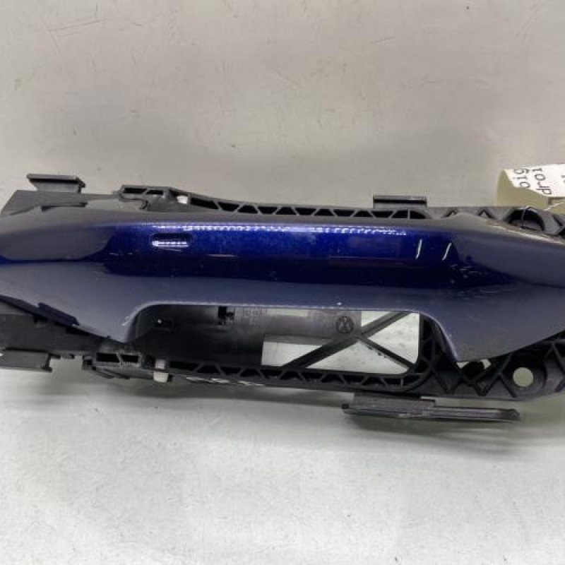 Poignee porte arriere droit AUDI A3 4 Photo n°1