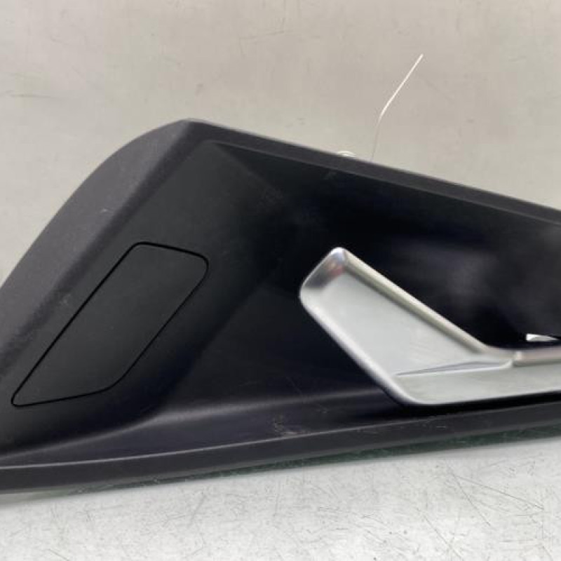 Poignee interieur arriere gauche AUDI A3 4 Photo n°1