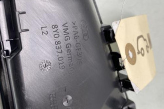 Poignee interieur arriere gauche AUDI A3 4