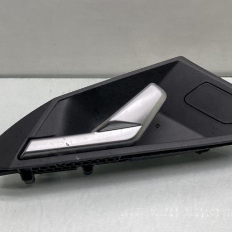 Poignee interieur avant droit AUDI A3 4 Photo n°1