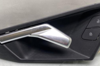 Poignee interieur avant gauche AUDI A3 4 Photo n°1