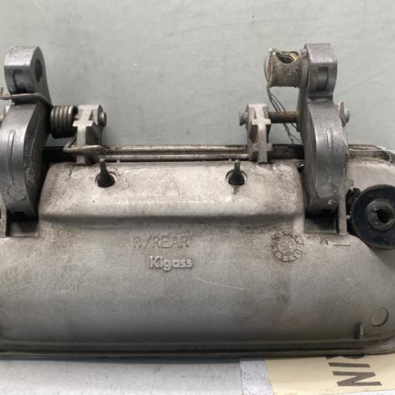 Poignee porte arriere droit HONDA CONCERTO Photo n°2