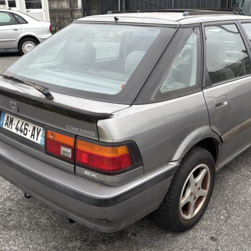 Poignee porte arriere droit HONDA CONCERTO Photo n°7