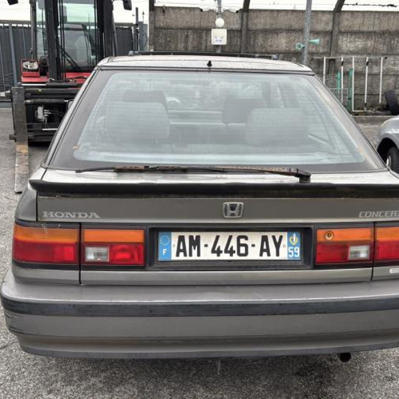 Poignee porte arriere droit HONDA CONCERTO Photo n°9