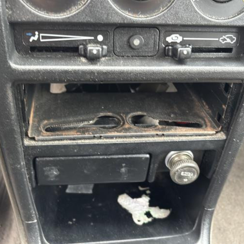 Poignee porte arriere droit HONDA CONCERTO Photo n°19