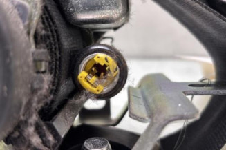 Pretensionneur de ceinture avant gauche HYUNDAI I 10 1