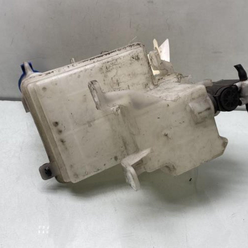 Vase de lave glace HYUNDAI I 10 1 Photo n°4