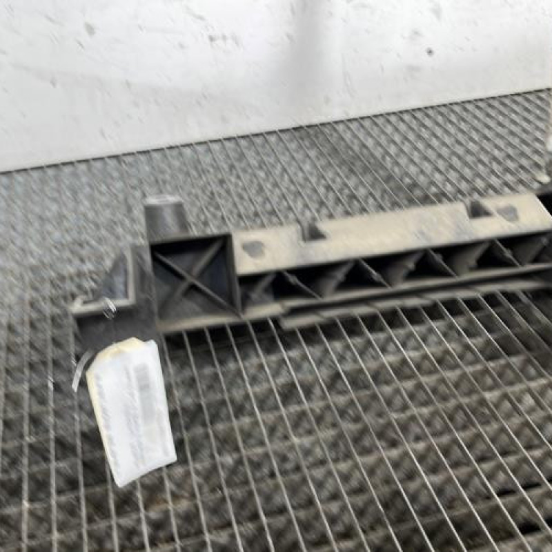 Traverse superieure PEUGEOT PARTNER 2 Photo n°2