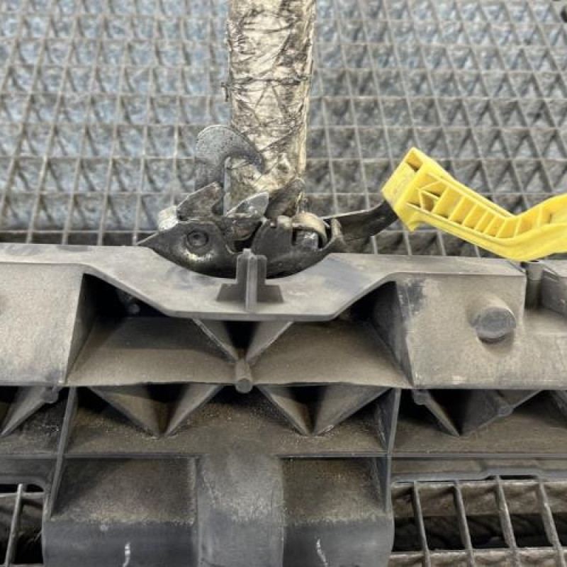 Traverse superieure PEUGEOT PARTNER 2 Photo n°4