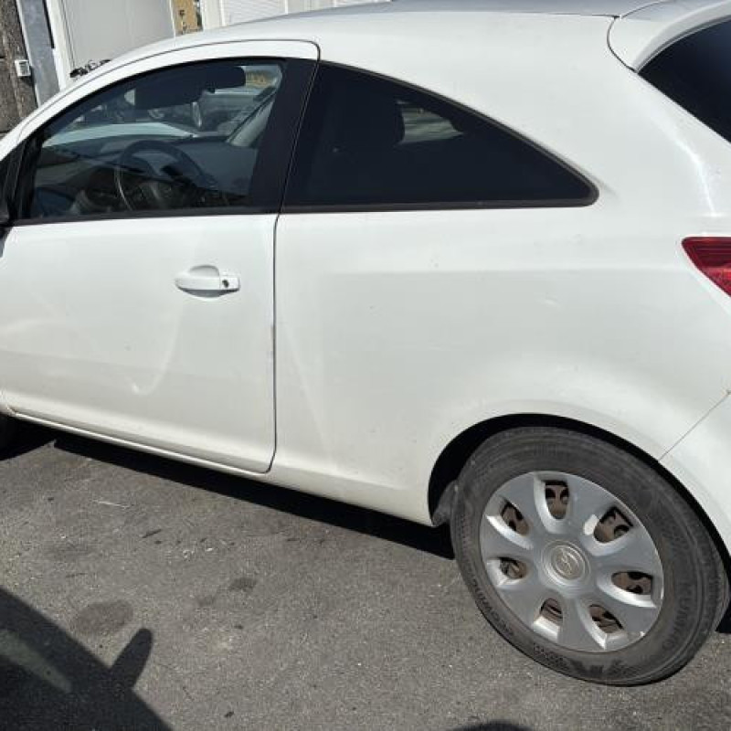 Neiman OPEL CORSA D Photo n°10
