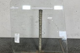 Vitre avant droit RENAULT TRAFIC 1 Photo n°1