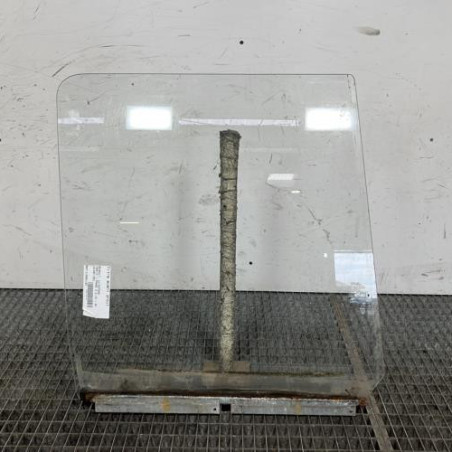 Vitre avant droit RENAULT TRAFIC 1 Photo n°1