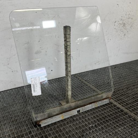 Vitre avant droit RENAULT TRAFIC 1