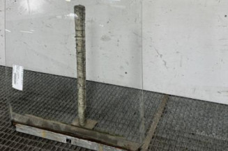 Vitre avant droit RENAULT TRAFIC 1