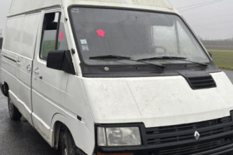 Vitre avant droit RENAULT TRAFIC 1