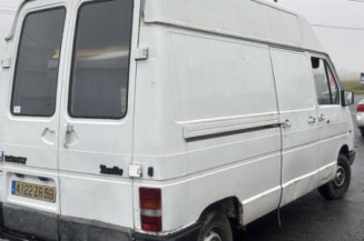 Vitre avant droit RENAULT TRAFIC 1