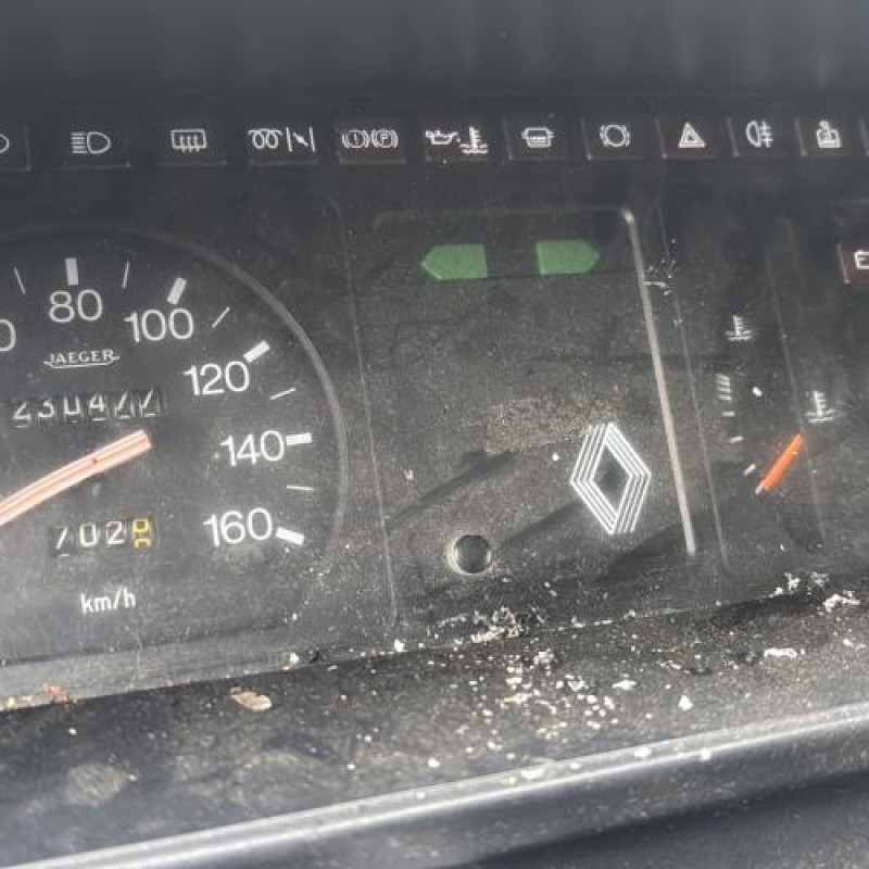 Vitre avant droit RENAULT TRAFIC 1 Photo n°18