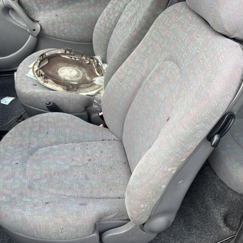 Retroviseur gauche FORD KA 1 Photo n°16