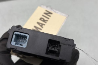 Prise port USB RENAULT CLIO 5