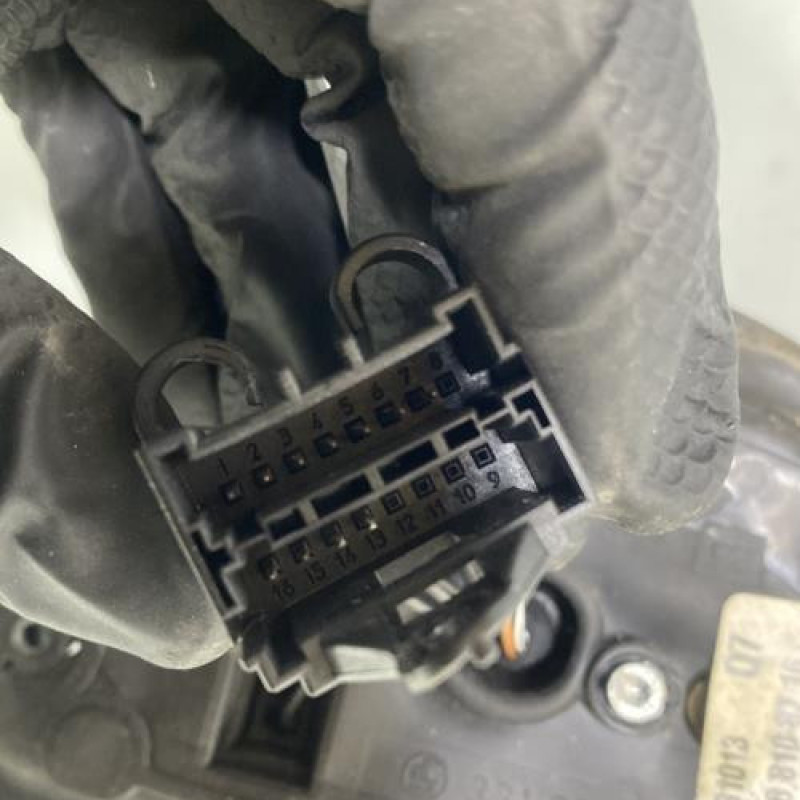 Retroviseur gauche MERCEDES CLASSE E 210 Photo n°2