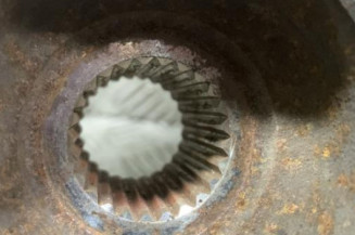 Pivot de moyeu avant gauche RENAULT MEGANE 4