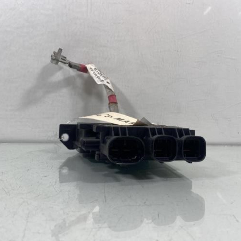 Porte fusible RENAULT MEGANE 3 Photo n°1