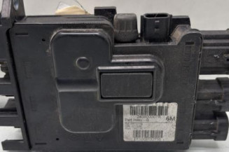 Porte fusible RENAULT MEGANE 3 Photo n°1