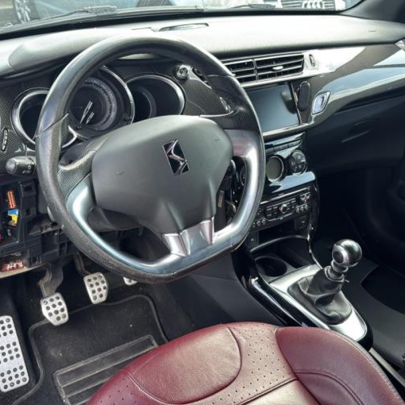 Pretensionneur de ceinture avant gauche CITROEN DS3 Photo n°19