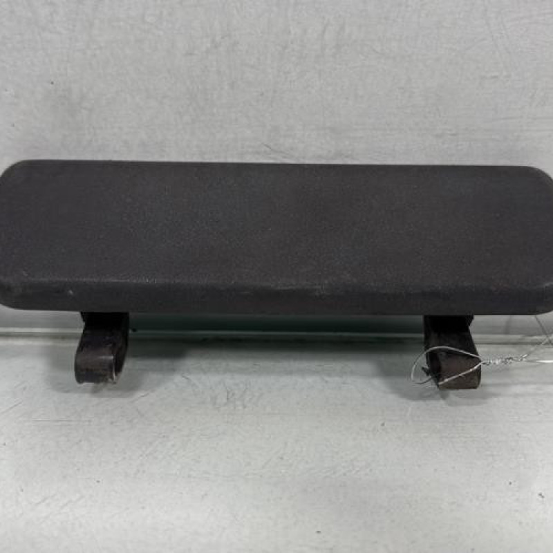 Poignee porte arriere gauche RENAULT CLIO 1 Photo n°1