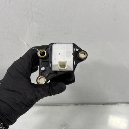 Poignee electrique frein a main TOYOTA AVENSIS 3