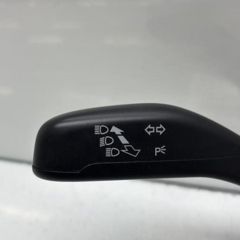 Support commodo (commutateur) VOLKSWAGEN POLO 5 Photo n°3