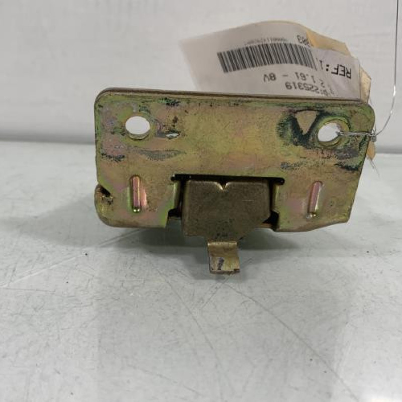 Serrure de hayon PEUGEOT 205 Photo n°2