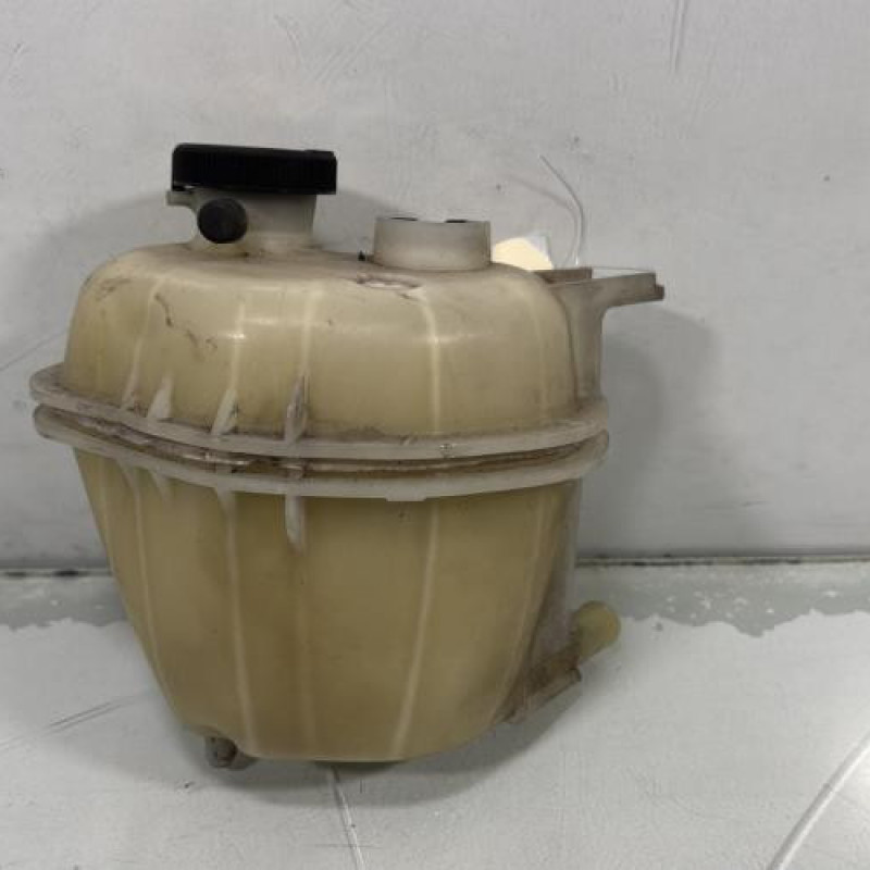 Vase d'expansion TOYOTA YARIS 2 Photo n°2
