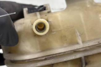 Vase d'expansion TOYOTA YARIS 2
