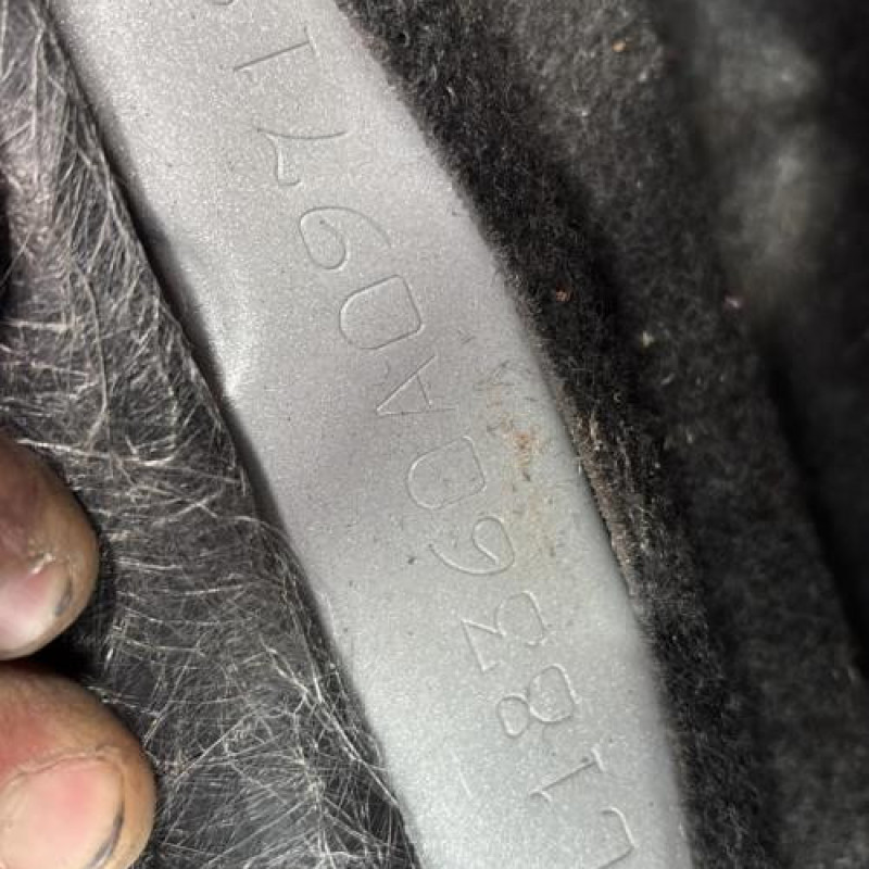 Pompe lave glace avant TOYOTA YARIS 1 Photo n°19