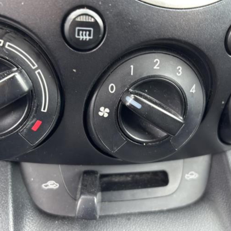 Pompe lave glace avant MAZDA 2 2 Photo n°15