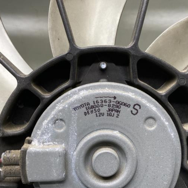 Moto ventilateur radiateur TOYOTA AVENSIS 2 Photo n°4