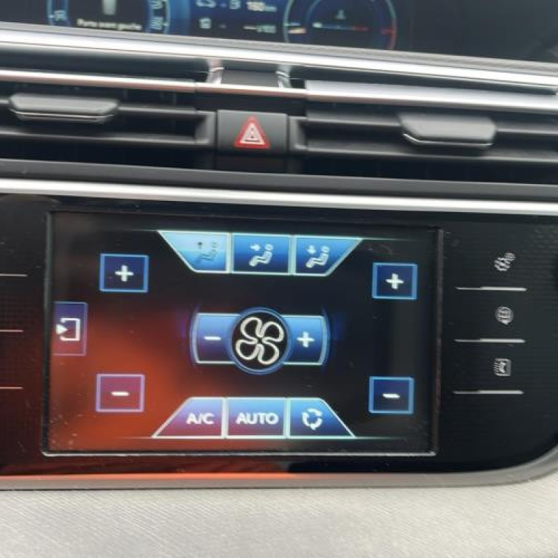 Planche de bord complete CITROEN C4 PICASSO 2 Photo n°16
