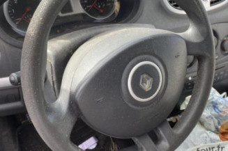 Renfort pare choc arriere (traverse) RENAULT CLIO 3